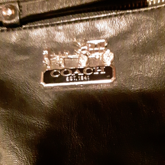 Coach purse - Picture 2 of 2